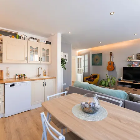 Le Petit Nieder - Centre Apartment *